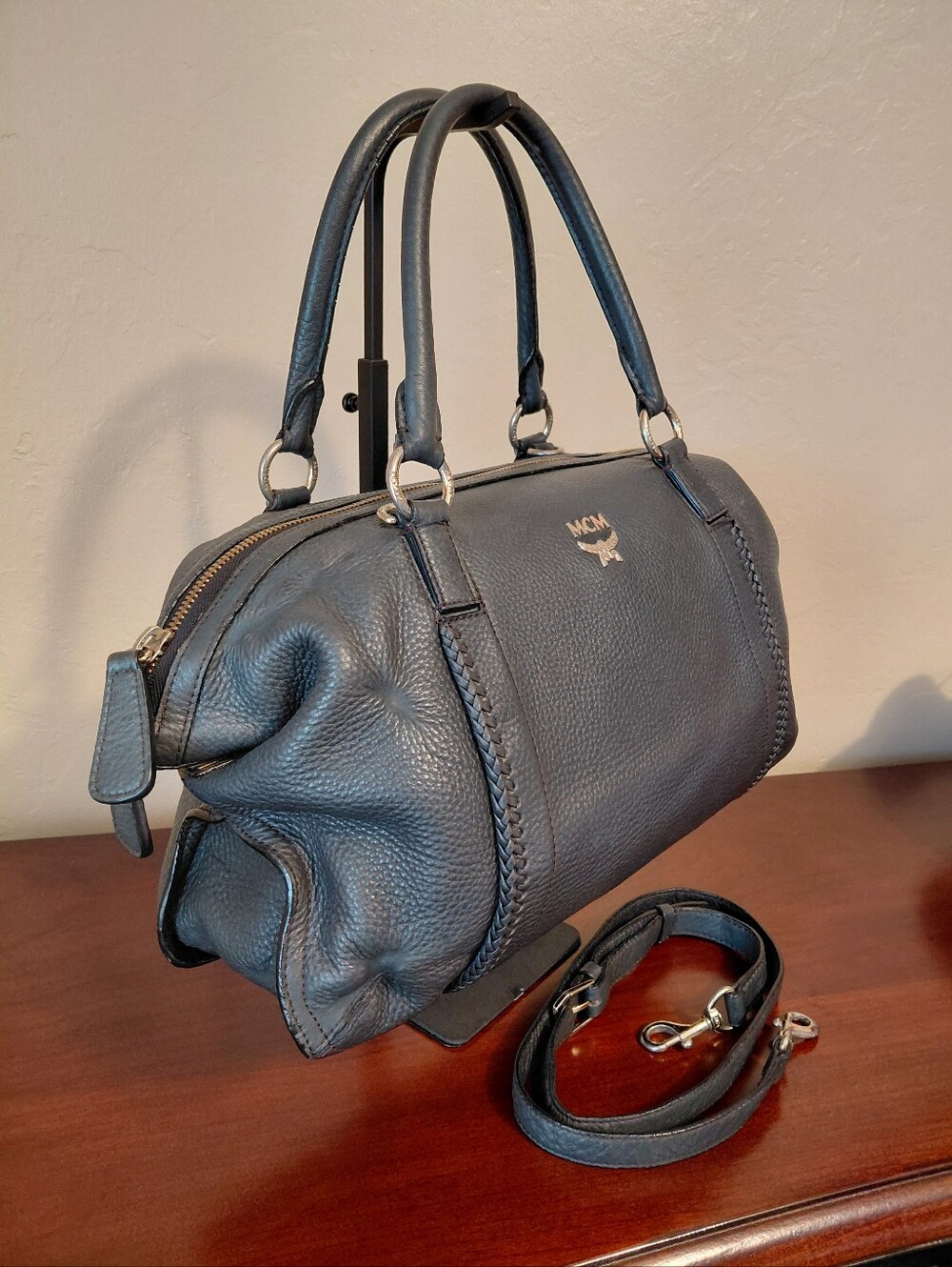 MCM Boston Bag Black Pebbled Leather - Picture 3 of 16